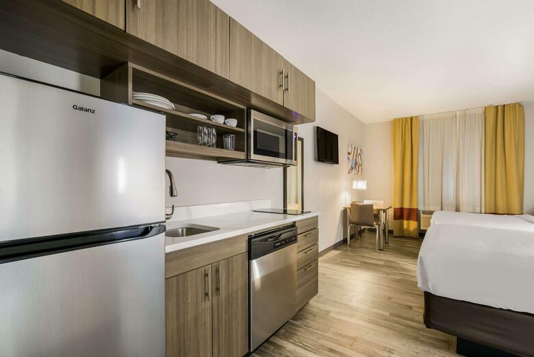Comfort Inn North Joliet Hotel