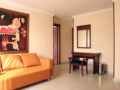 Hotel Luxor Plaza