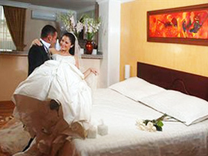 Hotel Luxor Plaza