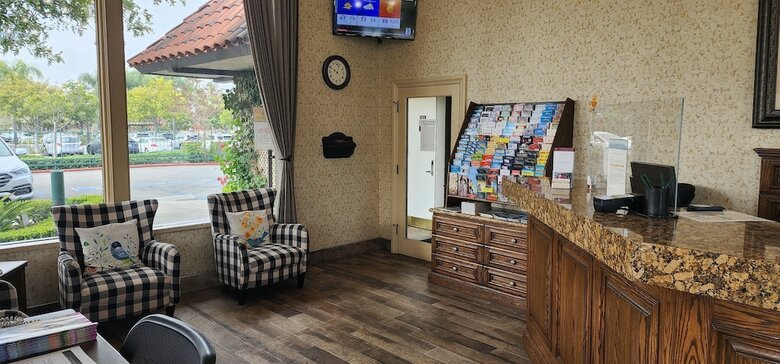 Hotel Laguna Hills Lodge