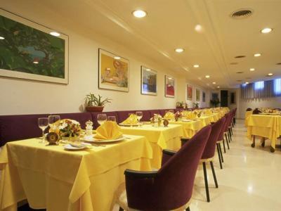 Hotel Crystal