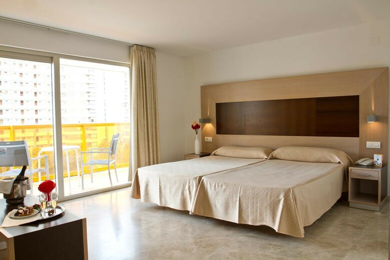 Hotel Dynastic