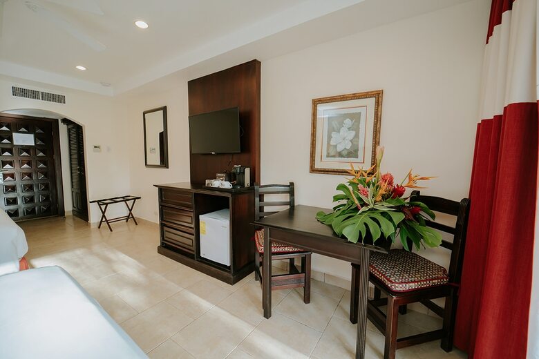 Hotel Parador Resort & Spa