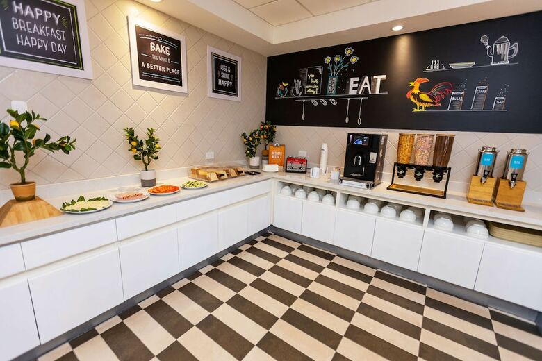Hotel Hampton Inn & Suites By Hilton