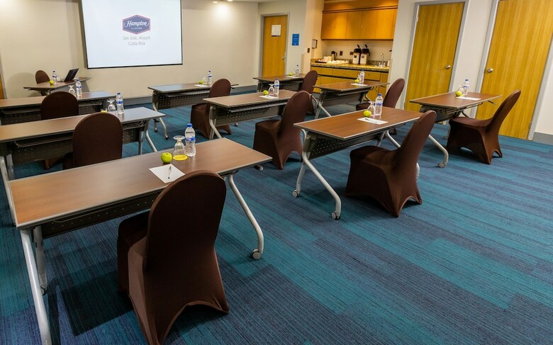 Hotel Hampton Inn & Suites By Hilton