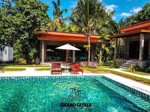 Hotel Grandfather Khaolak Resort