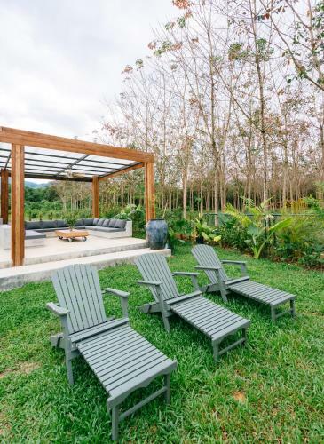 Hotel Isara Khao Lak