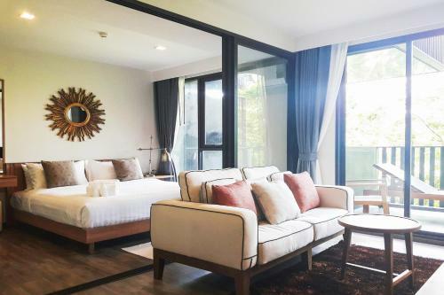 Apartamentos The Deck Patong By Favstay