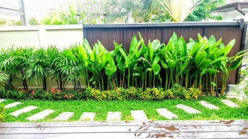 Soi Nam Jai Villa