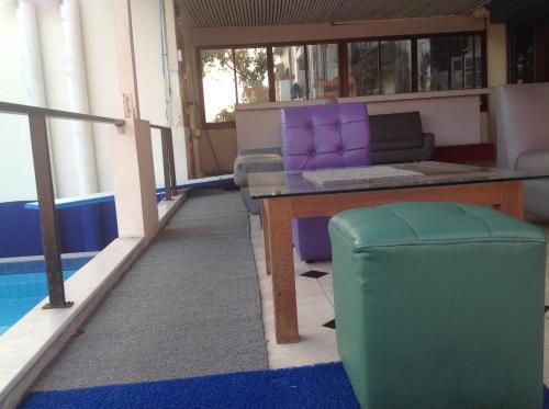 Hostal Ben & Lek Gay Friendly Guesthouse