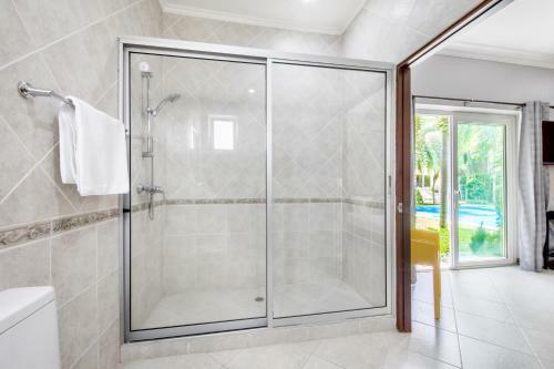 Private Beach Majestic Pool Villa Pattaya