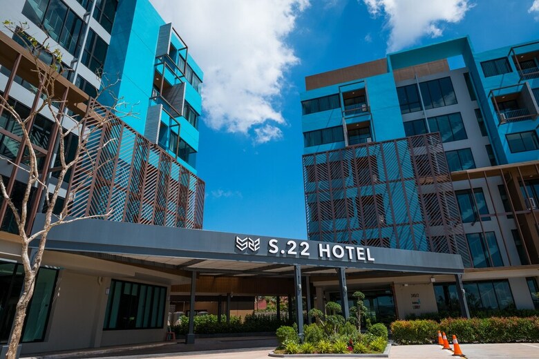 S.22 Hotel Suratthani