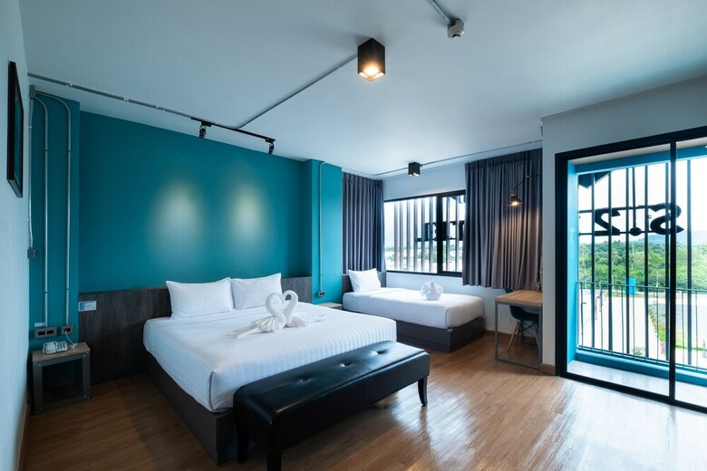S.22 Hotel Suratthani
