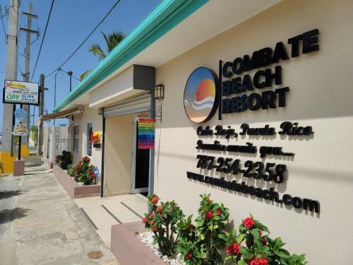 Hotel Combate Beach Resort