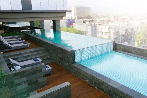 Yello Hotel Paskal Bandung