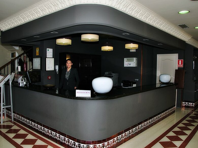 Hotel Sercotel Do�a Carmela