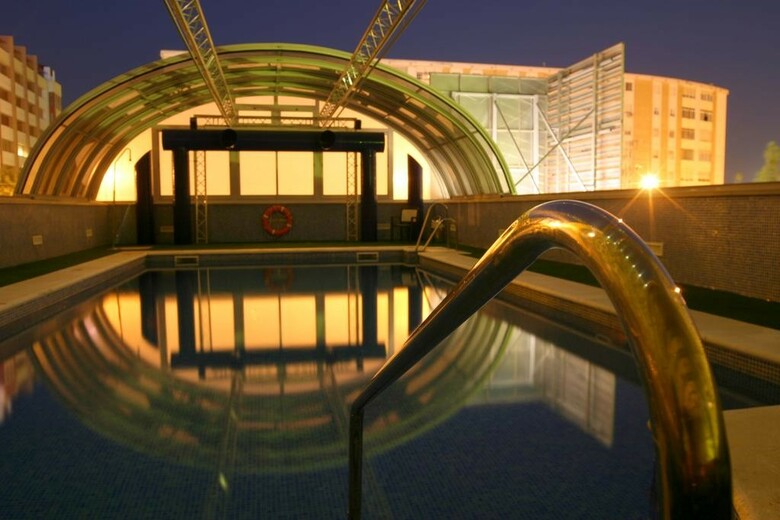 Hotel V�rtice Sevilla