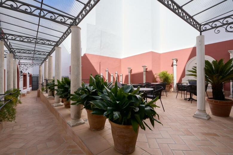 Hotel Murillo Reinoso