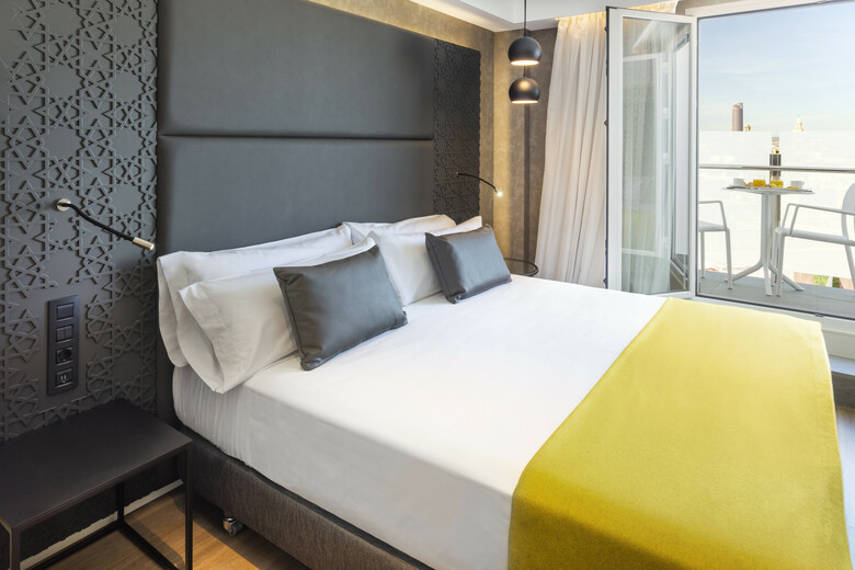 Hotel Catalonia Giralda