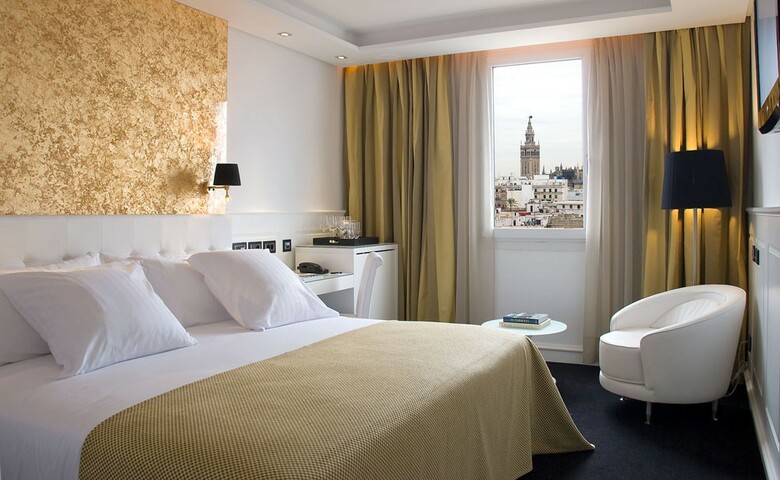 Hotel Gran Melia Col�n