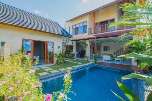 Sun Shoot Villas Seminyak - Villa Sandat