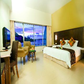 Hotel Flamingo By The Beach
