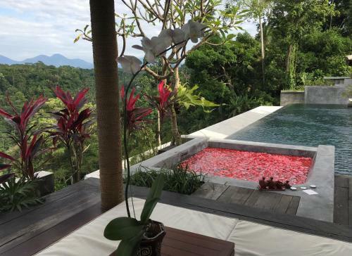 Villa Ayuterra Resort