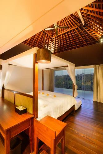 Villa Ayuterra Resort