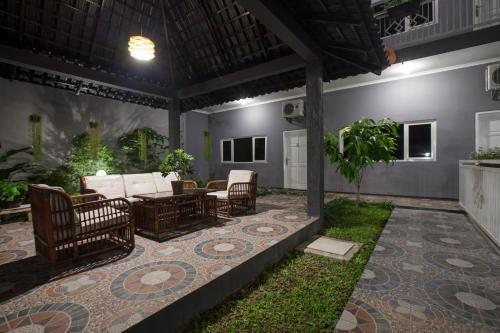 Hostal Reddoorz Plus @ Bukit Dieng Malang