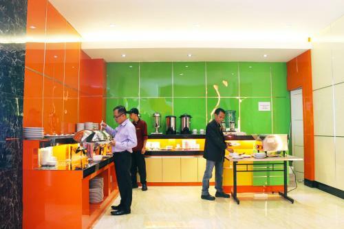 Maleosan Inn Manado Hotel