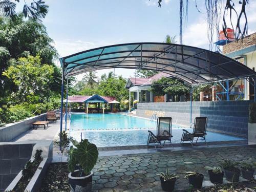 Hotel Villa Kemarang Banyuwangi