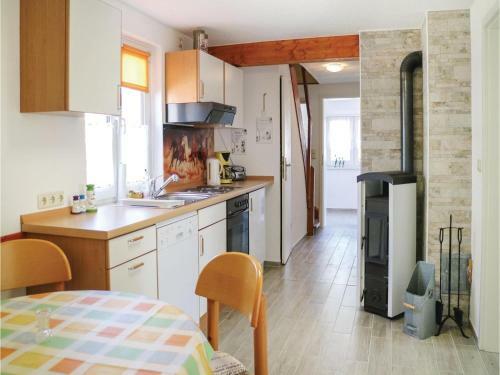 Two-bedroom Holiday Home In Zingst