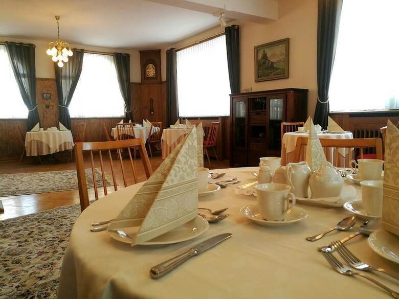 Hotel Adler