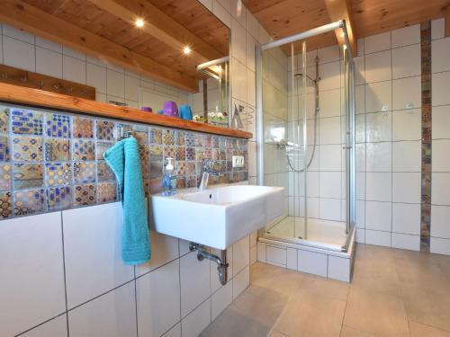 Landhaus Mit S�dterrasse Am Teich