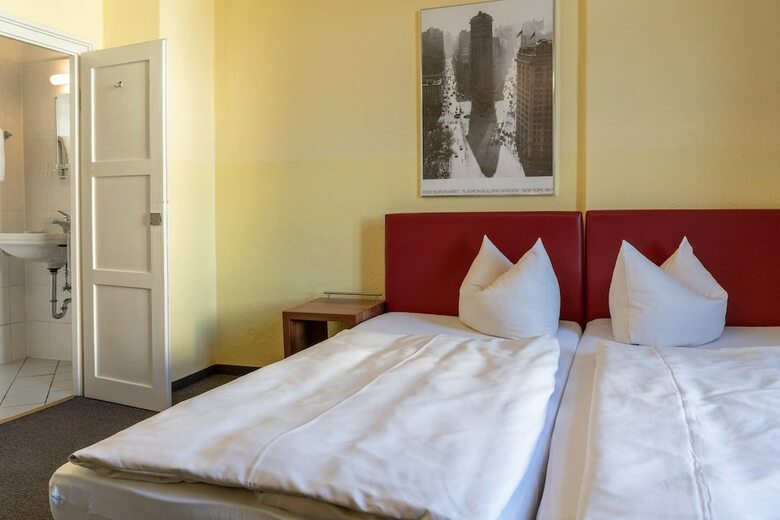 Hostal Hotel-pension Am Siegestor