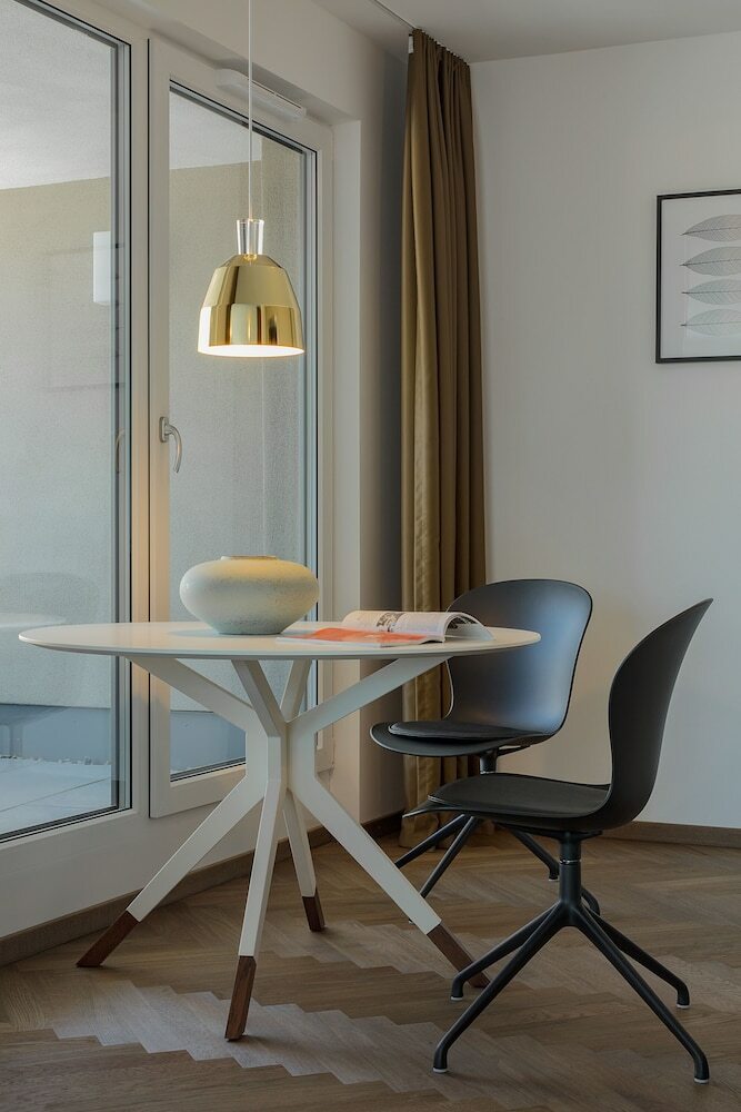 Dd Suites Serviced Apartments