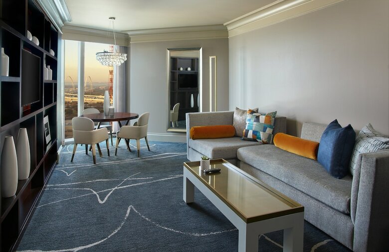 Omni Dallas Hotel