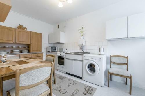 6011 Private Room 1 Person