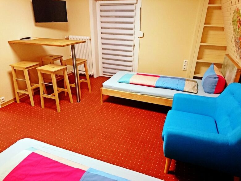 Hostal City Pension East Side
