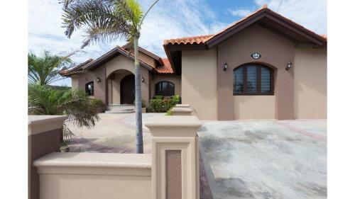Aruba Palm Beach House