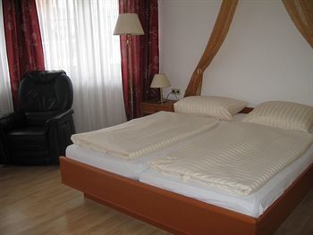 Hotel Alt-holzhausen