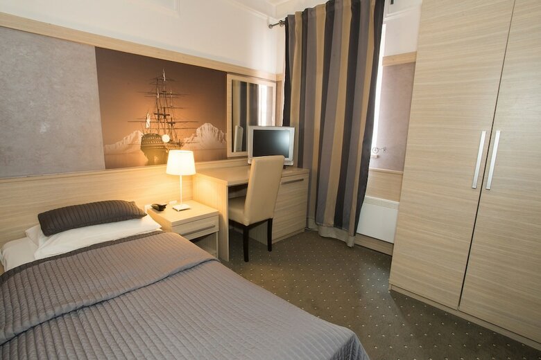 Hotel Galija