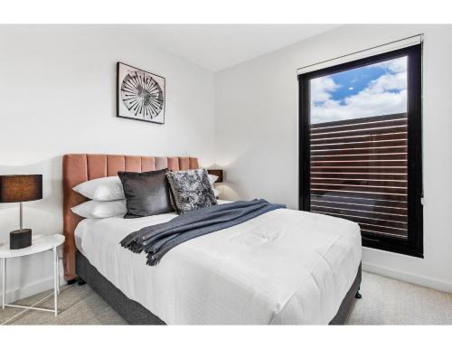 Boutique Apartment In Quiet, Sought-after Suburb