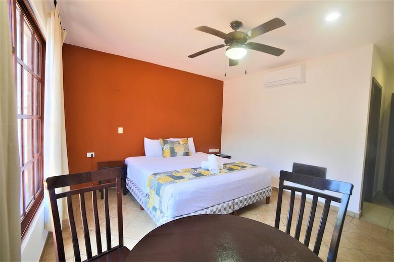 Playa Del Carmen Hotel