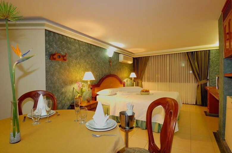 Hotel Solar Casa Laureles