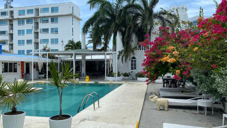 Hotel Le Castel Blanc