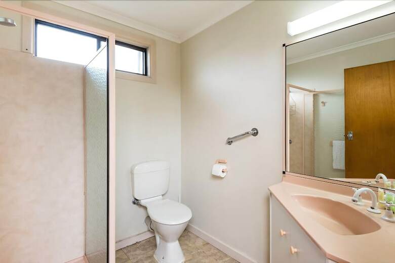 Motel Lakes Jakaranda Holiday Units