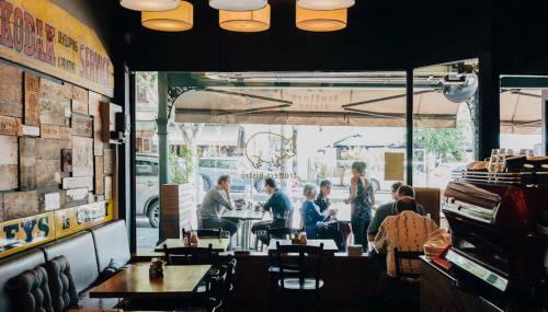 Espresso Apartments - Class, Style & Location In Carlton