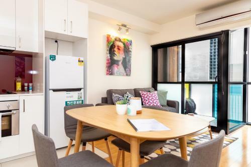 Apartamentos Canvas Suites On Russell Place