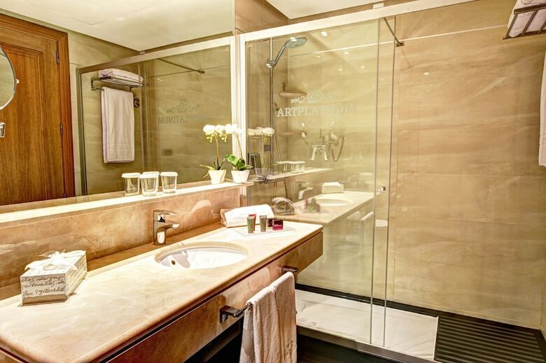 Nexus Benalmadena Suites & Apartments